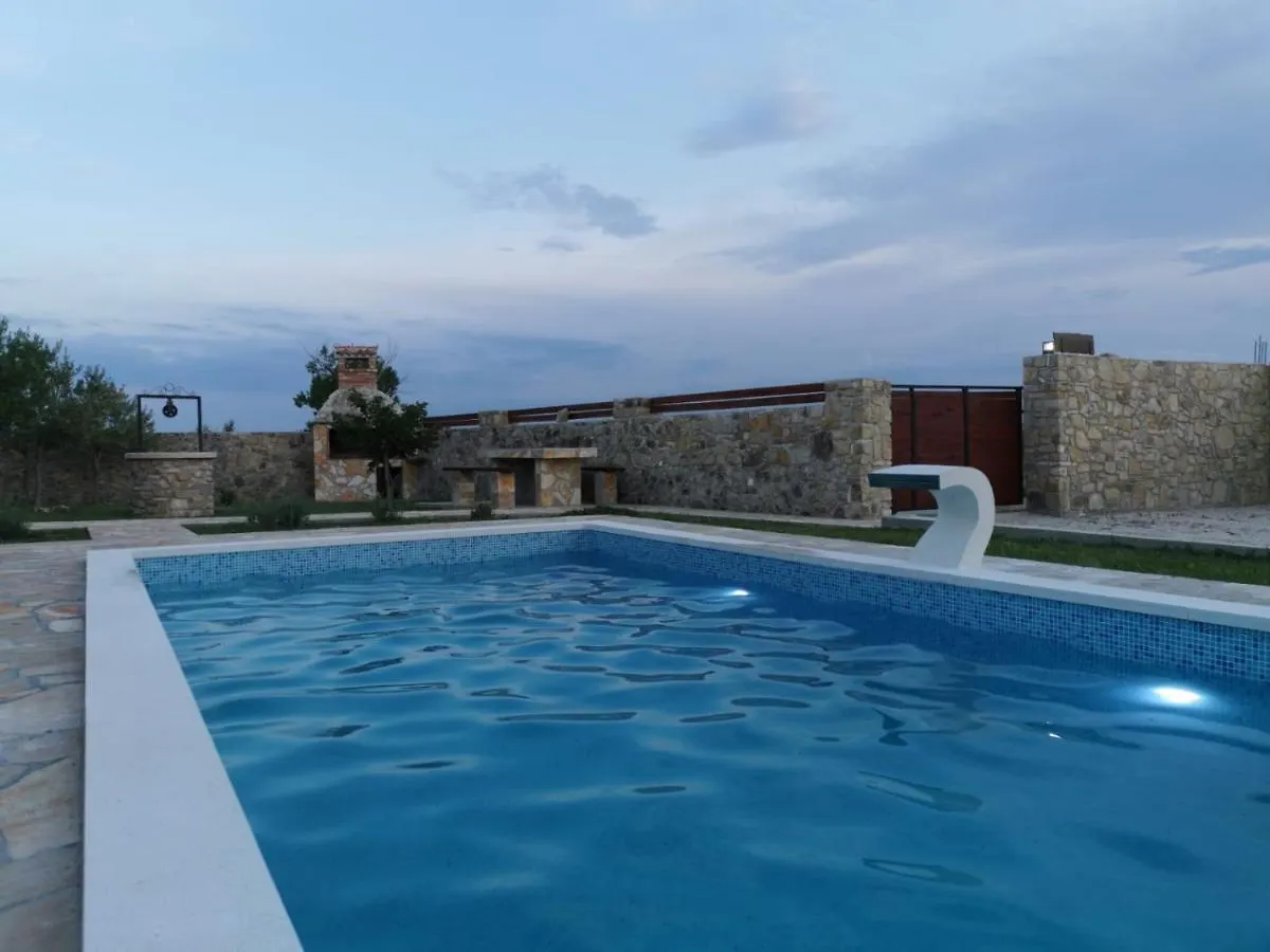 Villa Marino Donji Zemunik 0*,
