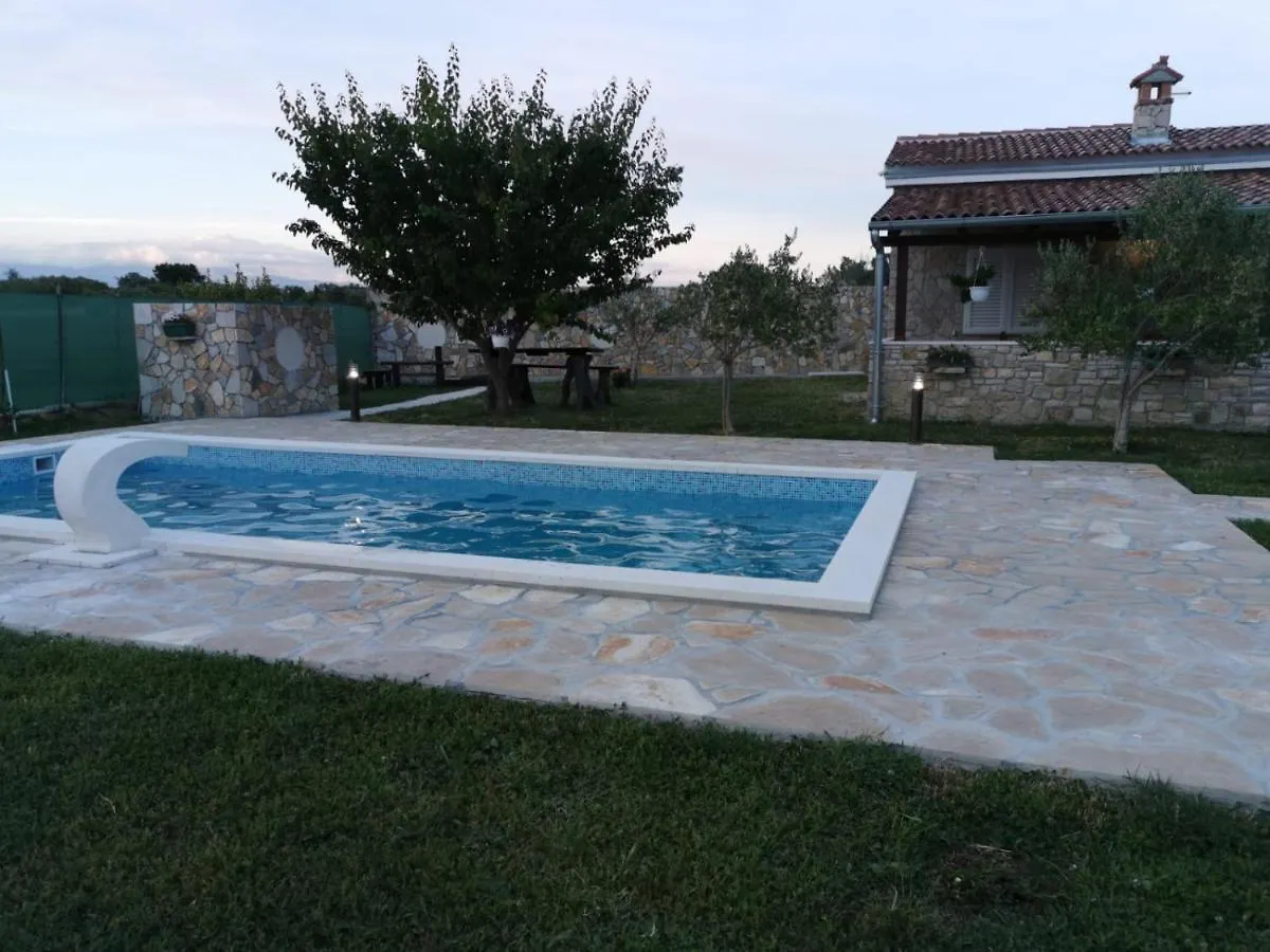 Villa Marino Donji Zemunik Croatia