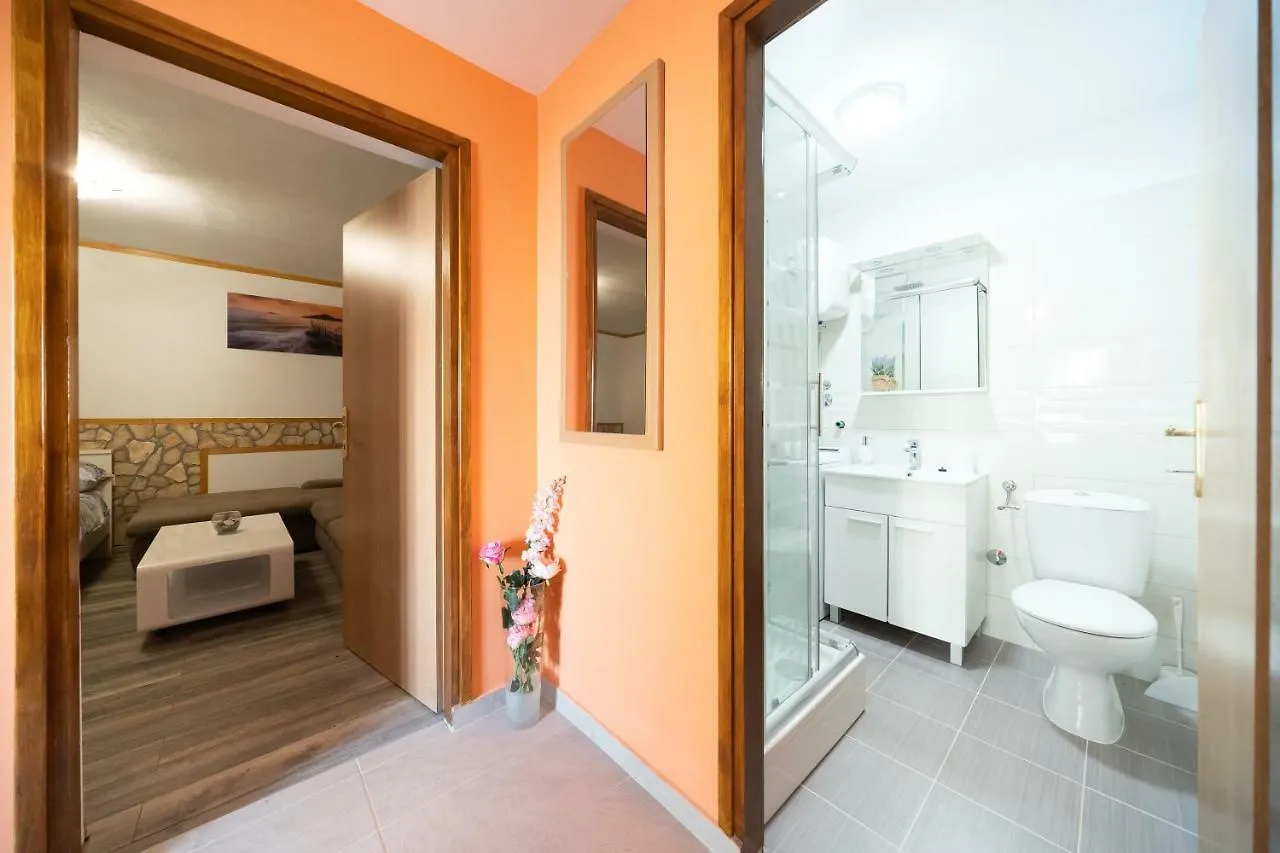 Villa Marino Donji Zemunik 0*,  Croatia
