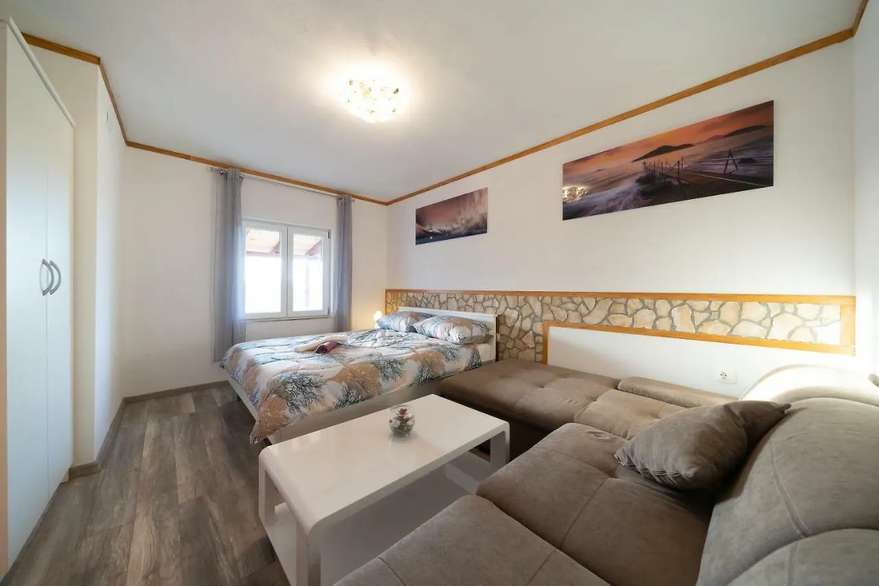 Holiday home Villa Marino Donji Zemunik Croatia
