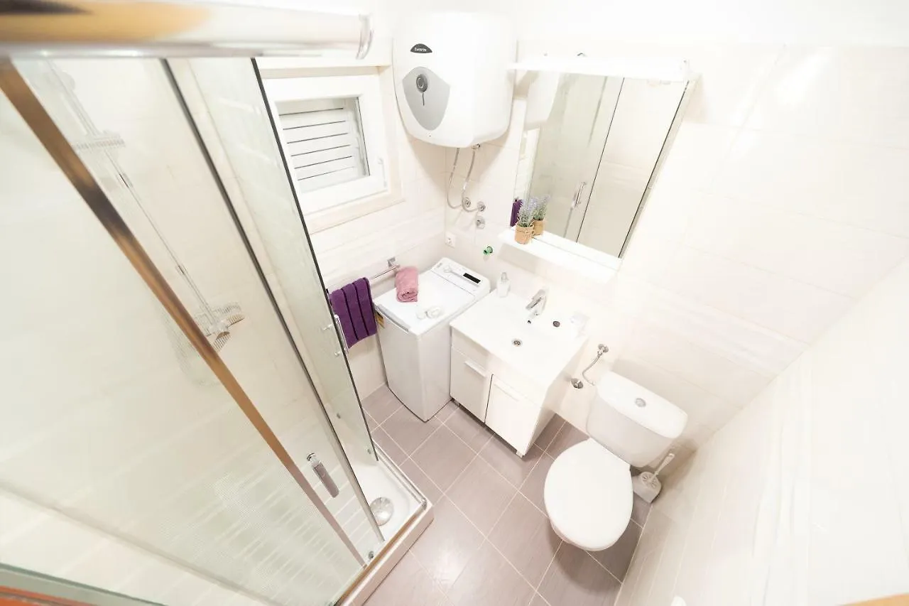 Holiday home Villa Marino Donji Zemunik